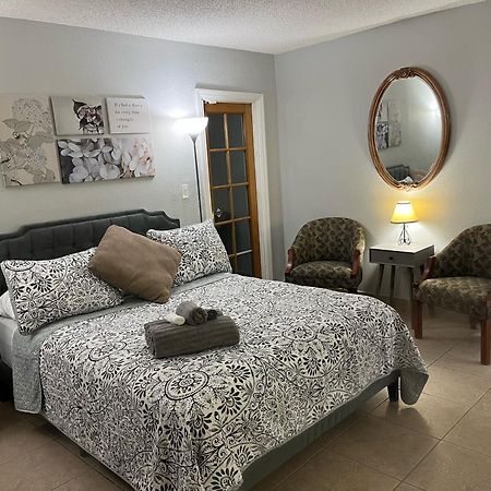 Villa Amazing & Cozy Duplex Near Zoo Miami ! Exterior foto