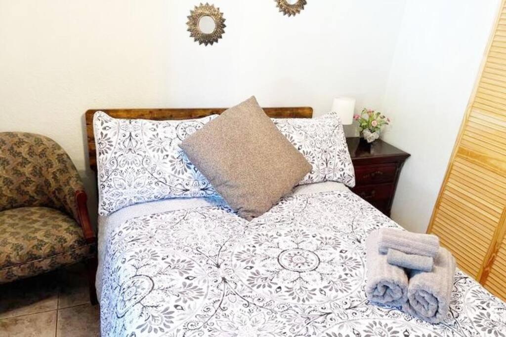 Villa Amazing & Cozy Duplex Near Zoo Miami ! Exterior foto